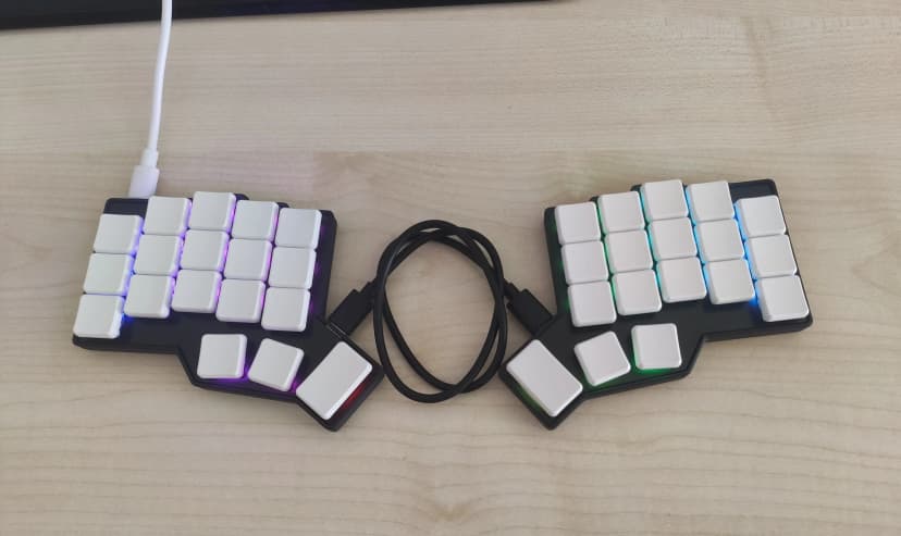 3w6 RGB Keyboard (2)